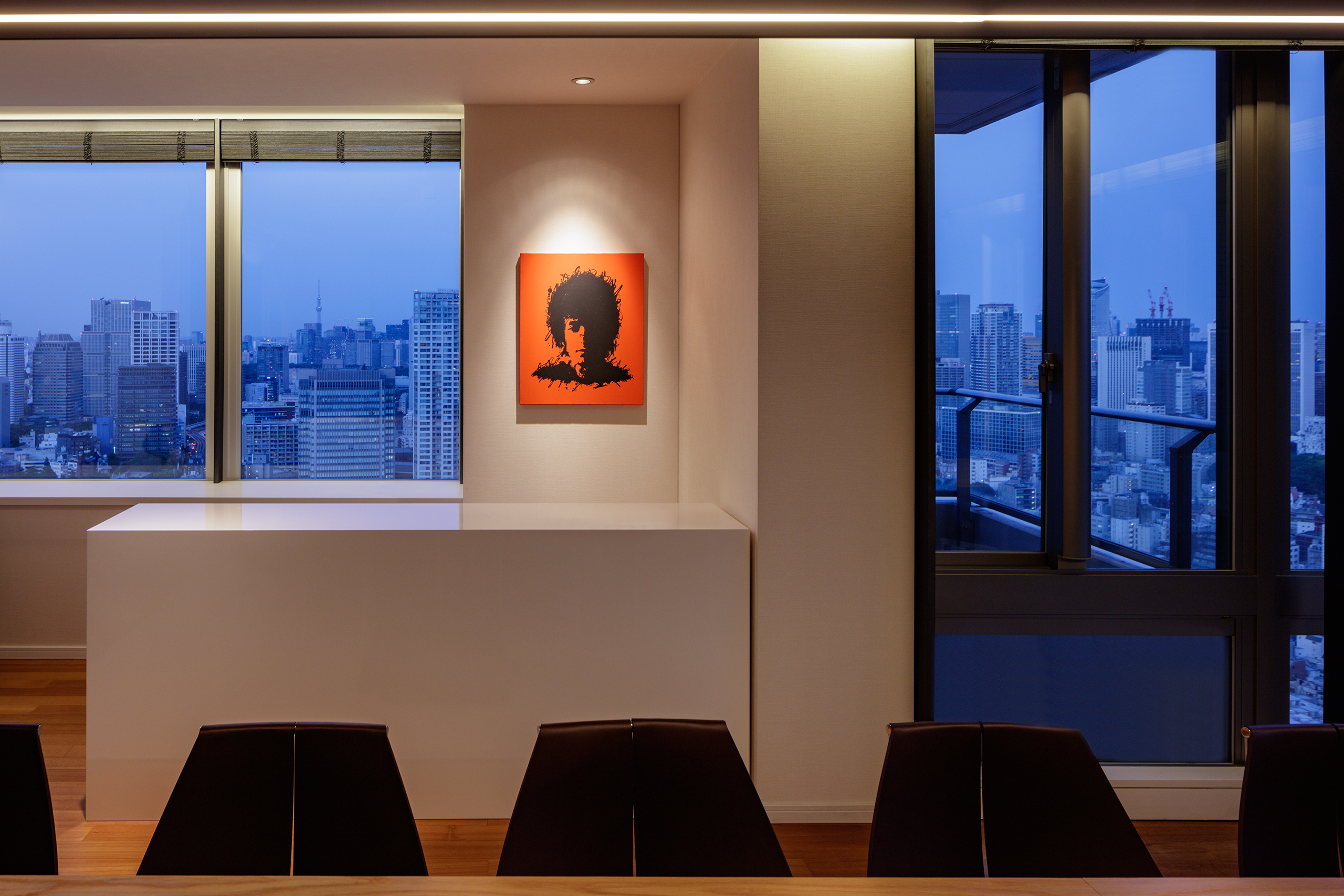 A meeting room where hip peoplenotions would gather. Aoichi Office Meeting Room Artwork
